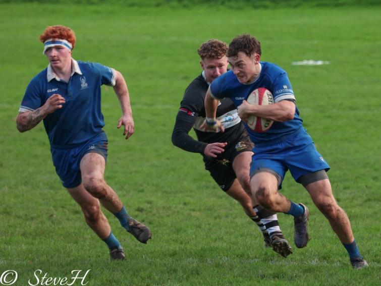 Haverfordwest go on the counter-attack